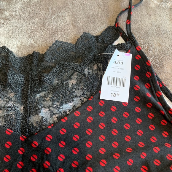 Suzy Shier Camisol - Picture 2 of 6